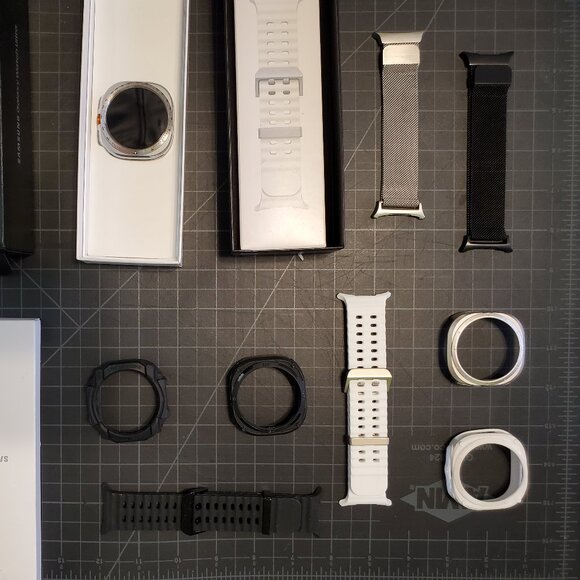 Samsung Galaxy Watch Ultra (2024) 47mm LTE AI Smartwatch (White) - Picture 5 of 7